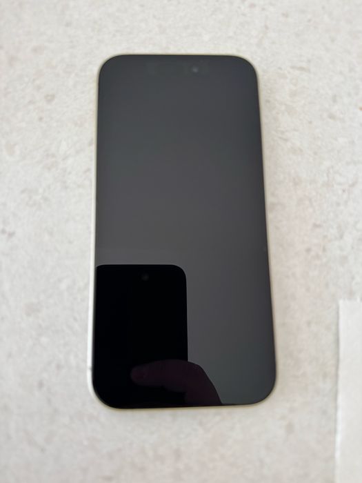 Iphone 15 128gb yellow full box