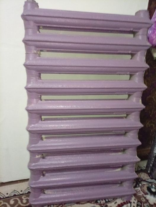 Чугунная батарея.10 секций,2х палая(