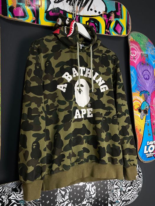 BAPE Shark Pullover Hoodie “1st Camo Green WGM Tiger”