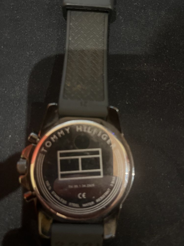 Часовник Tommy Hilfiger ,,MASON’’