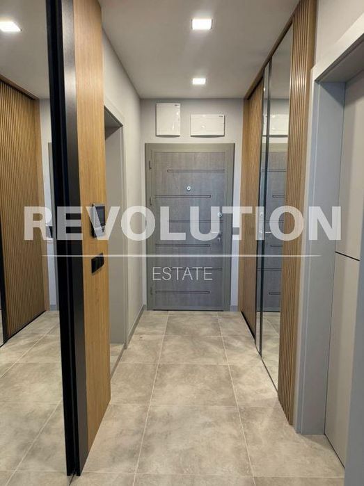 Дава се под наем Двустаен апартамент в Варна, Бриз - 74 кв.м за 1000 € - Снимка #11