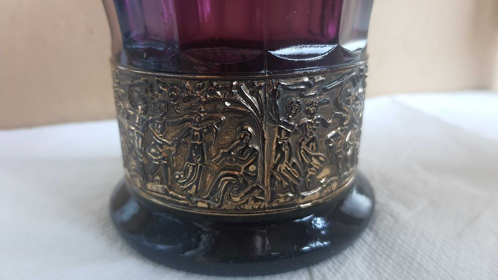 Vază Art Deco din sticlă