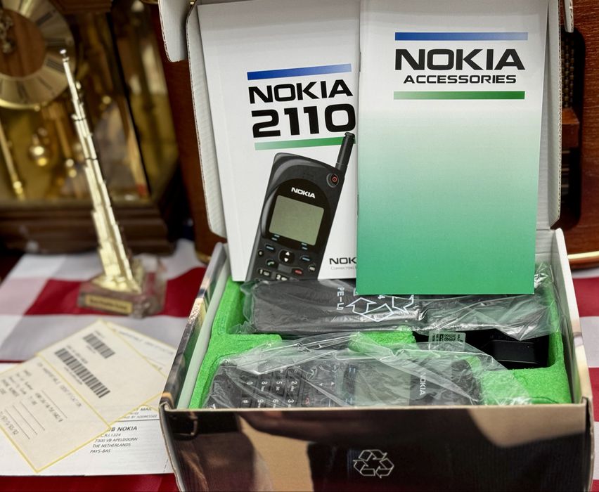 NOKIA 2110 AN 1994 !!! NOU IN CUTIA ORIGINALA !!! Raritate / Colectie