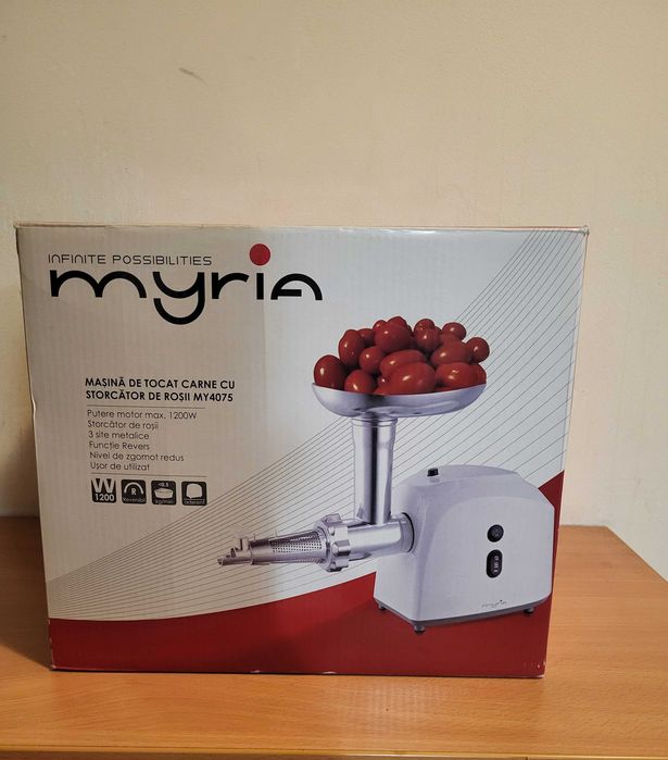Mașină de tocat carne MYRIA MY4075 - Nouă