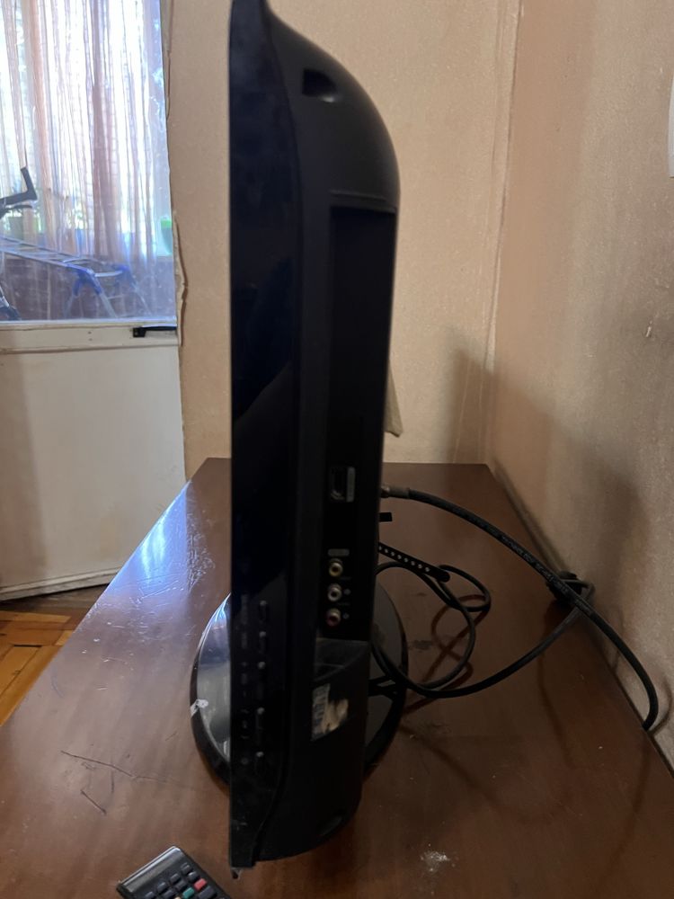 Телевизор Samsung LA26B450C4