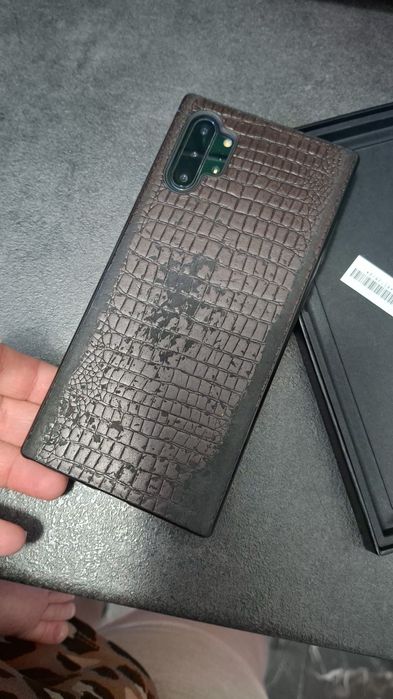 Vând Samsung Galaxy note 10+ cu ecran defect