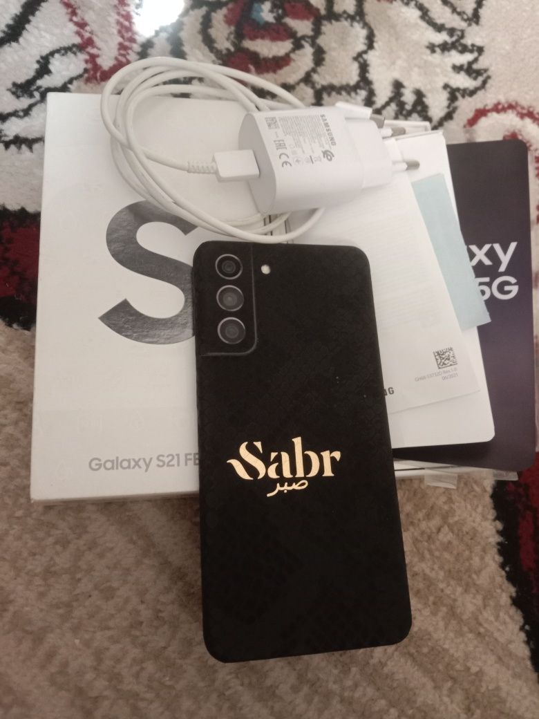 Samsung S21 FE 5G  6+6/128 gb