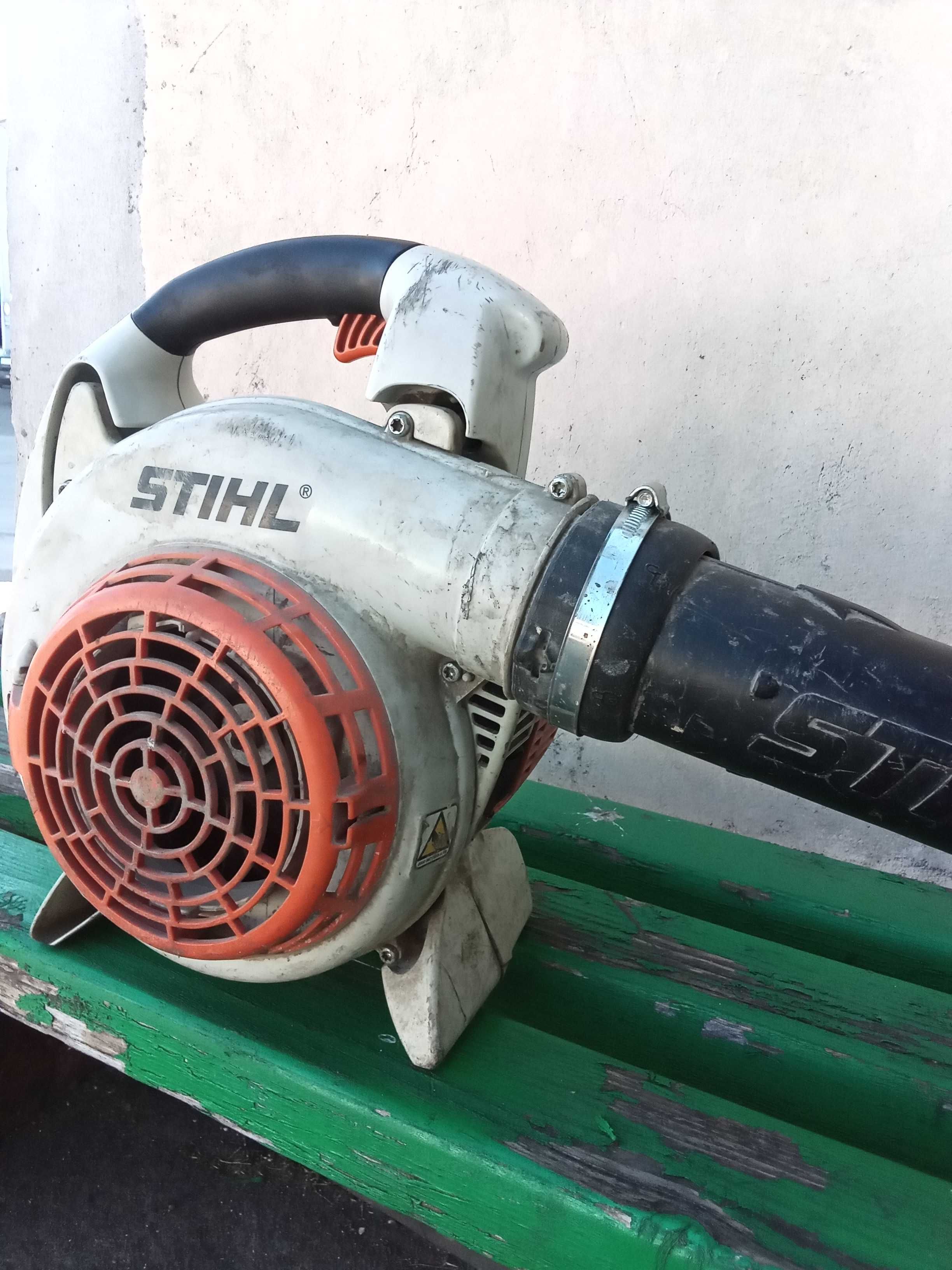 Духалка Stihl BG86
