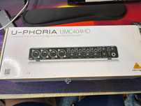 Behringer U-Phoria UMC404HD