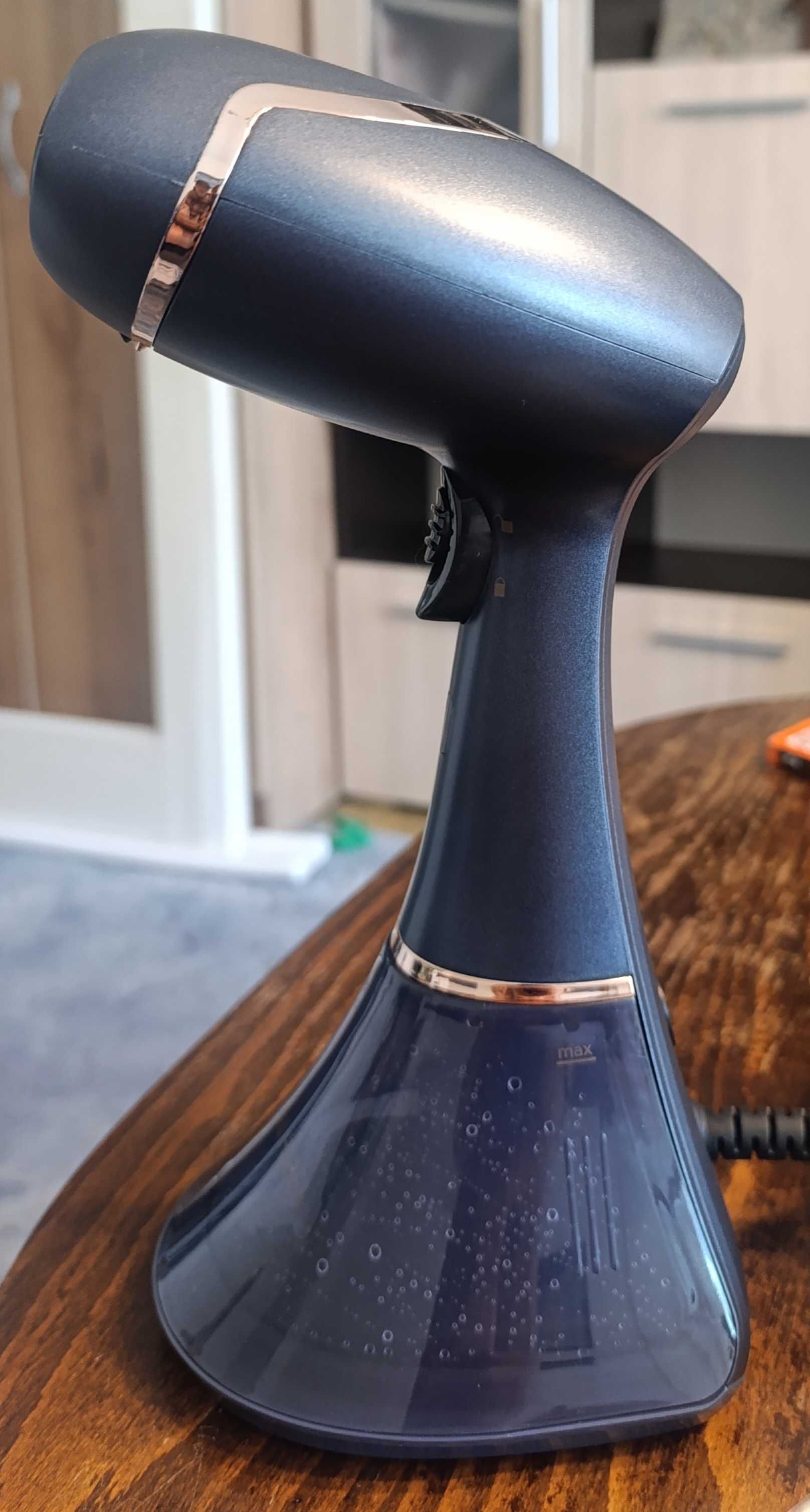 Парна ютия Russell Hobbs Multi Steam Genie Pro Aroma 28041-56, 1800 W
