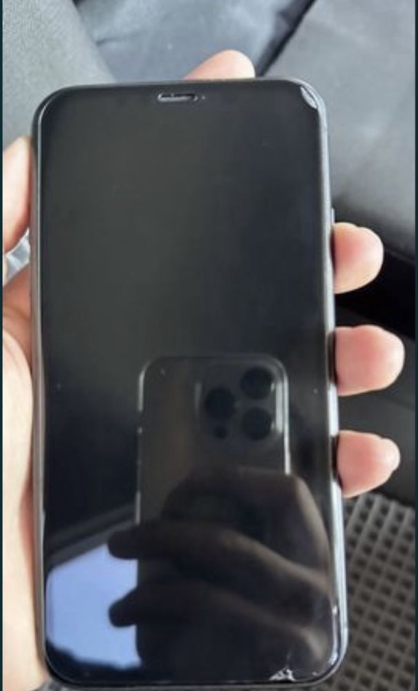 128tali 77%11iphone aybi orqa krishkasi almashgan