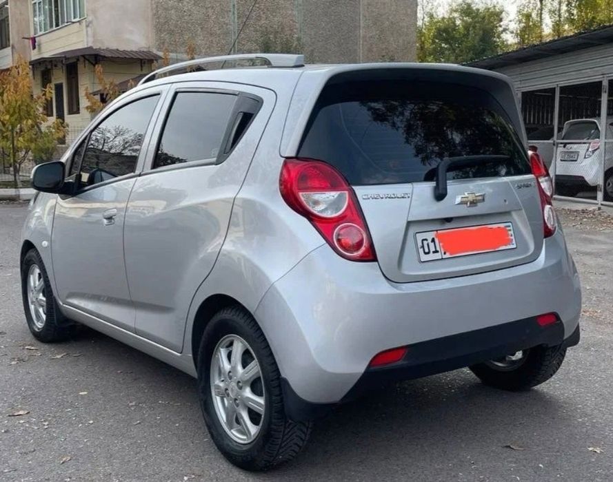 Спарк 2012 йил 2 позиция холати яхши 2 деталда краска бор срочно сотам