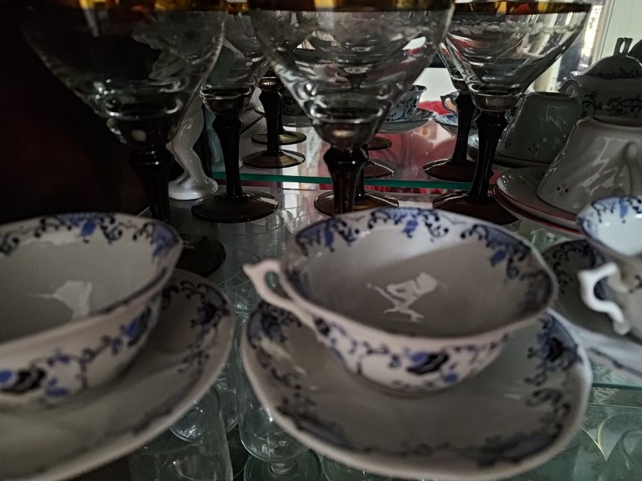 Vând Serviciu Cafea