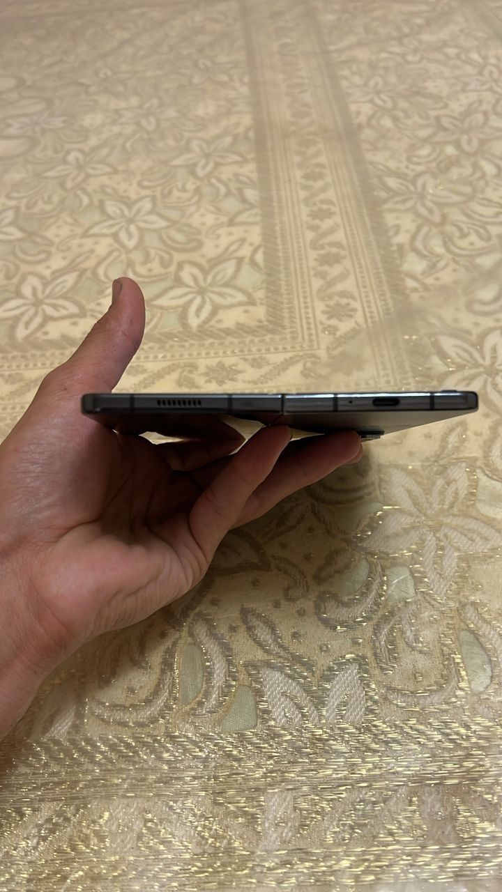 Samsung Z fold 5