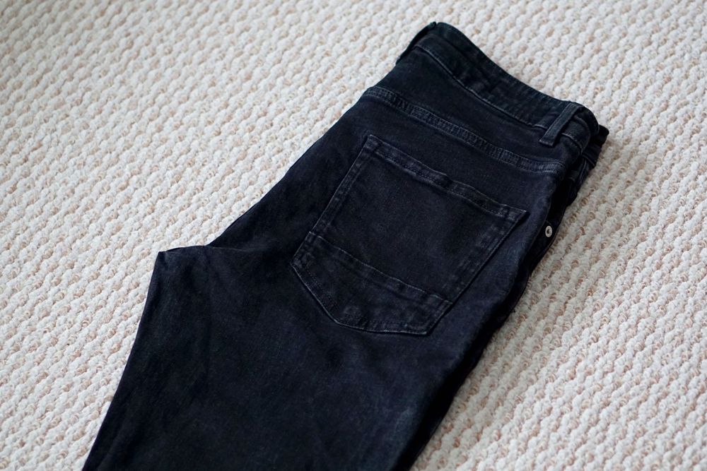 Blugi negri Zara pentru barbati