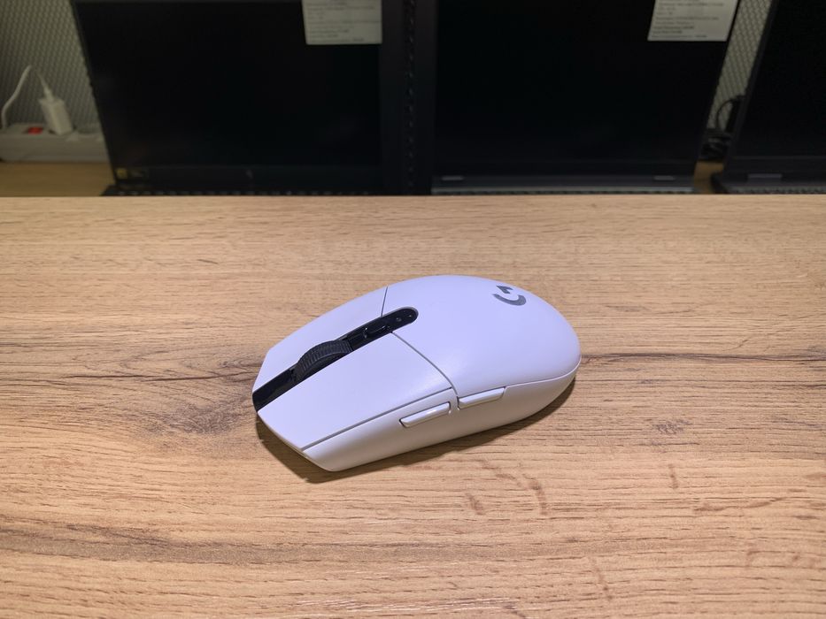 Мышь Logitech G305, белый, 10810/А10