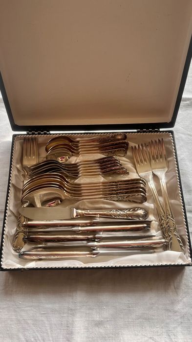 Комплект прибори Solingen Princess – за 6 човека