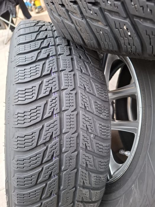 Roți Toyota RAV4 R17, jante+anvelope iarnă Nokian 225/65/17