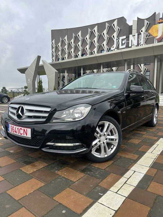 De vânzare Mercedes-Benz C 200 CDI 
BLUEEFFICIENCY