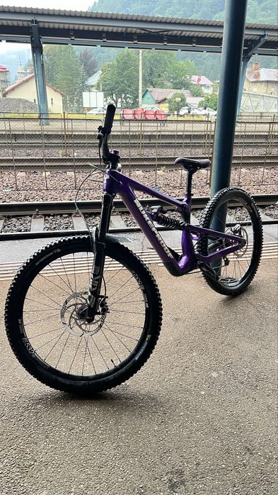 Nukeproof mega 297 carbon fast edition culoare limitata
