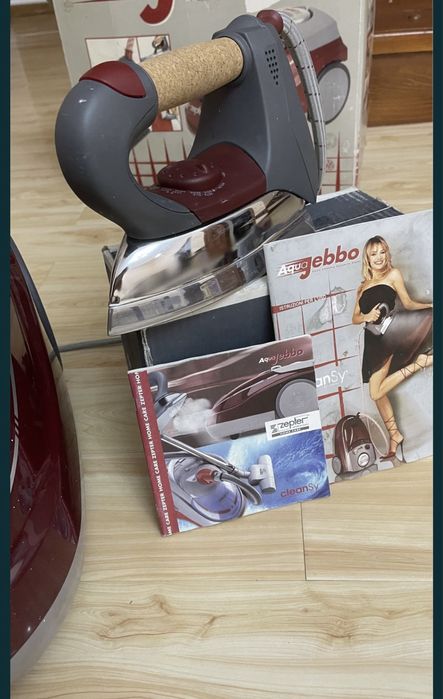 Продается утюг с парогенератором , в отличном состоянии