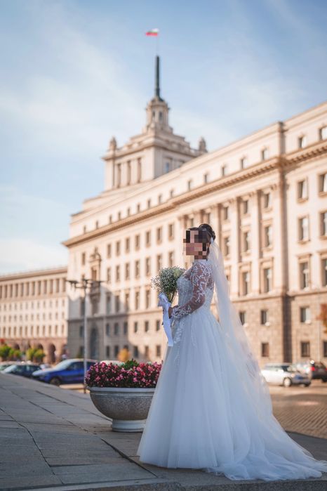 Сватбена рокля..