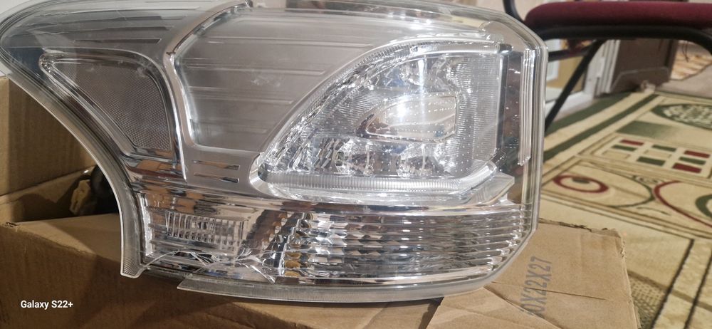 Продам Задние фонарь Митсубиши Аутландер