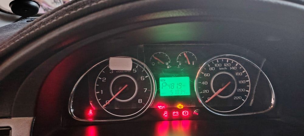 Gentra 3 pozitsiya, avtomat sotiladi!