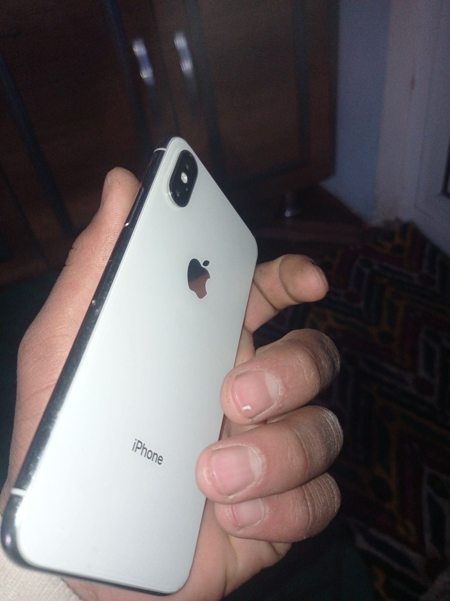 Iphone x ideal  .