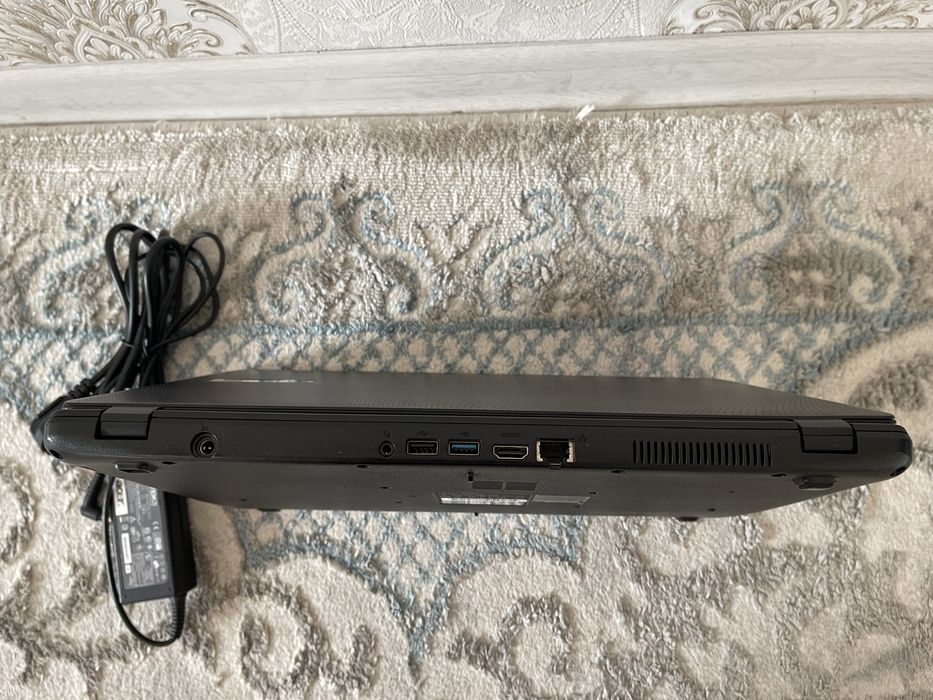 Продам ноутбук Acer Aspire Es15