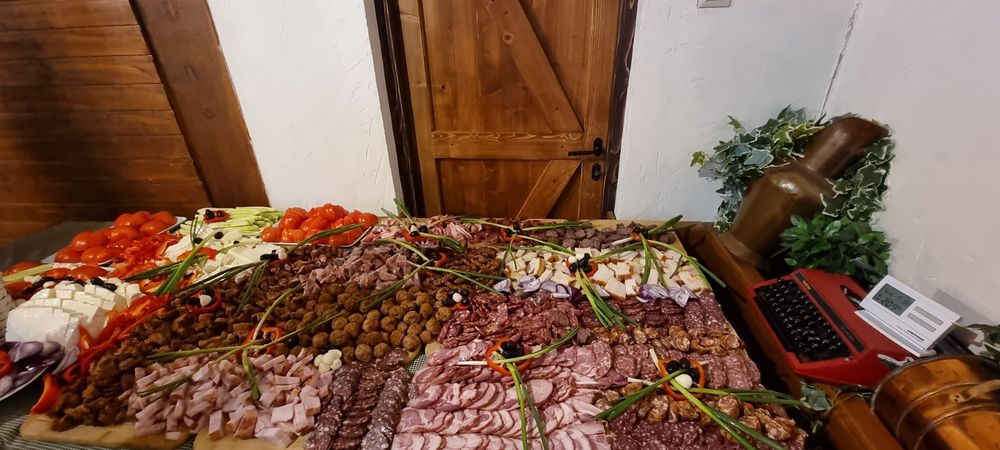 evenimente protap rotisor animale vitel miel purcel