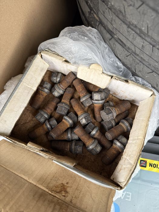 Лети Джанти с Гуми  Ауди А6 245/40/18