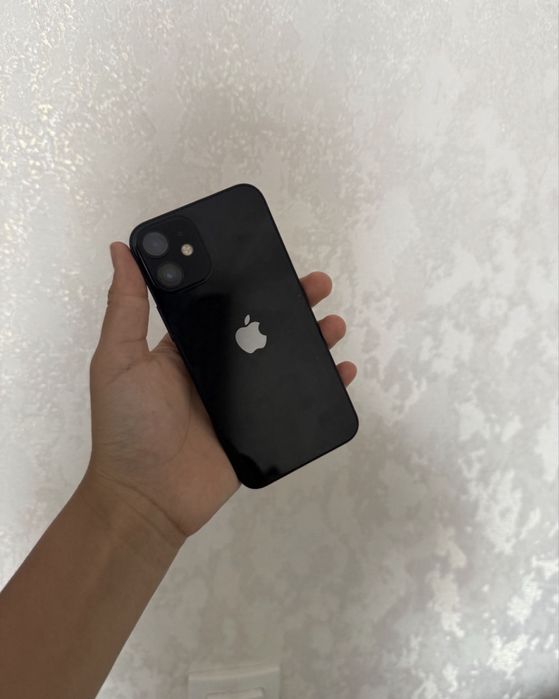 Продам Айфон 12 мини 64gb