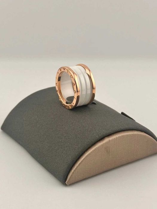 Кольцо Zero Bvlgari