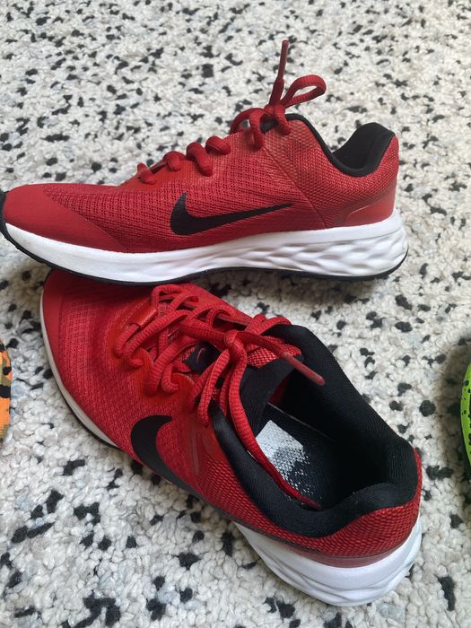 Adidas Terrex, Nike Running, Skechers, Nike Cuie Atletism