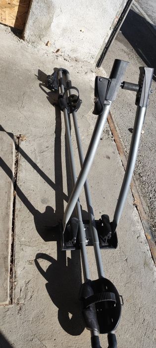 Багажни греди за Голф 7,Опел,ФокусАвенсис и други Туле 127 см.135 см.