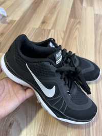 Нови маратонки Nike