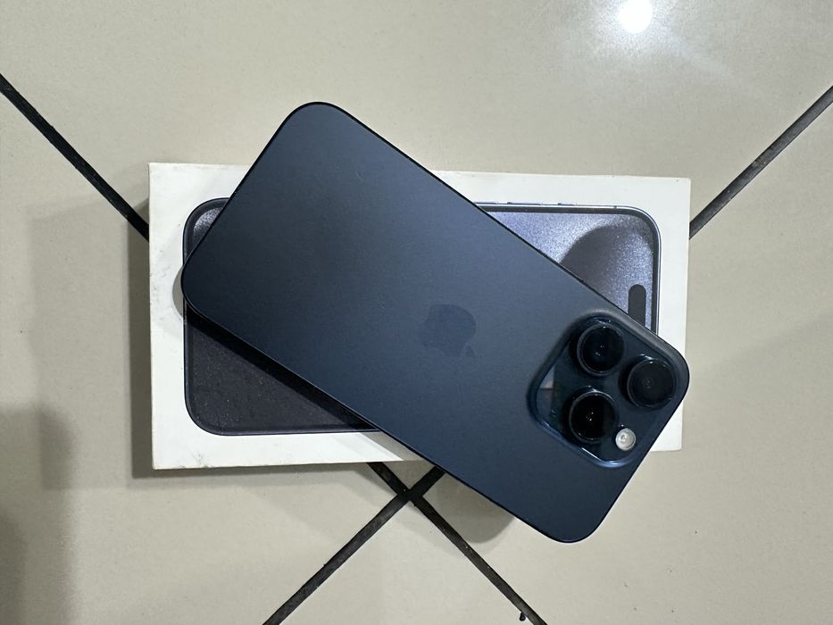 Iphone 15 Pro - NOU