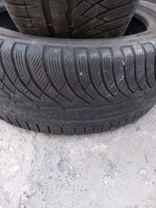 Anvelope de iarna 235 45 19 dot 2019