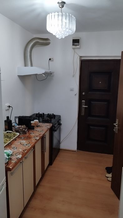 Garsoniera de vânzare 18000 euro negociabil