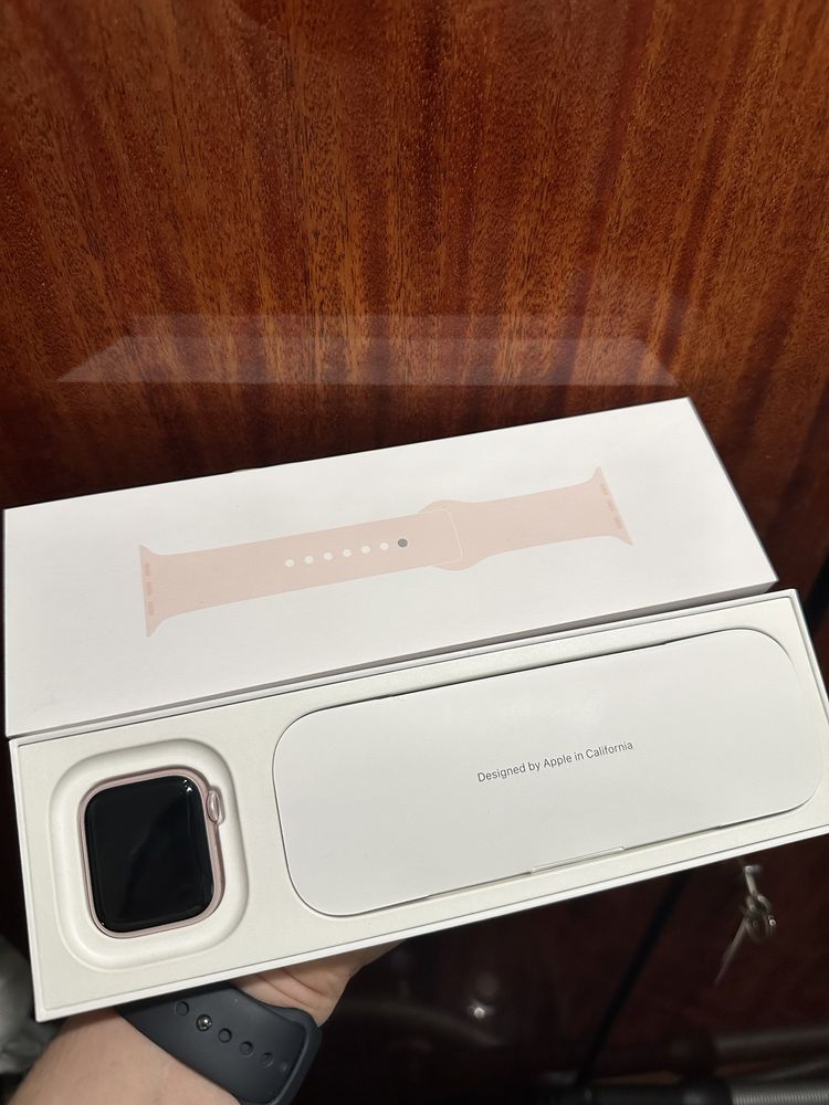 Apple Watch 9 41 mm pink