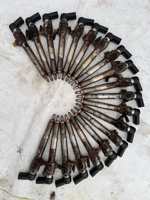 Injector Injectoare 1.5 DCI H8200294788 Megane Kangoo Qashqai Clio