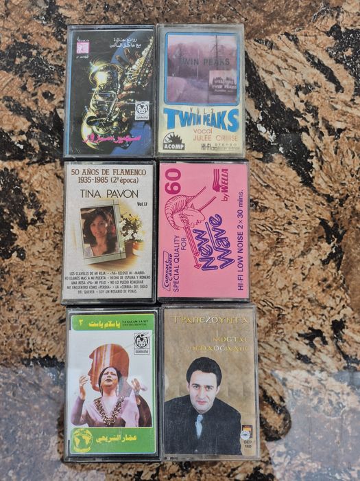 Vând 30 casete Audio originale  fabricate '75-1990  muzică mixta
