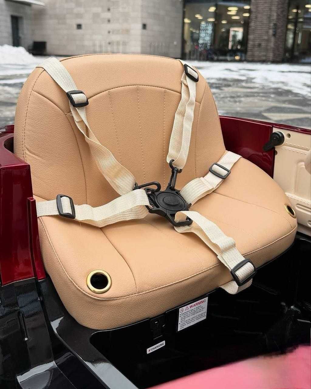 Детский электромобиль Futai Retro car оригинал из первых рук