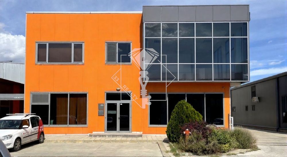 Промишлено помещение под наем с офис и шоурум – 600 кв.м, Пловдив, Ин