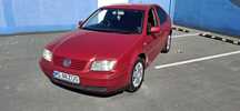 Vw bora 1.6 16v 105cp VOLAN DREAPTA