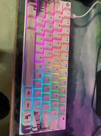 Tastaturi gaming QWERTY KEY