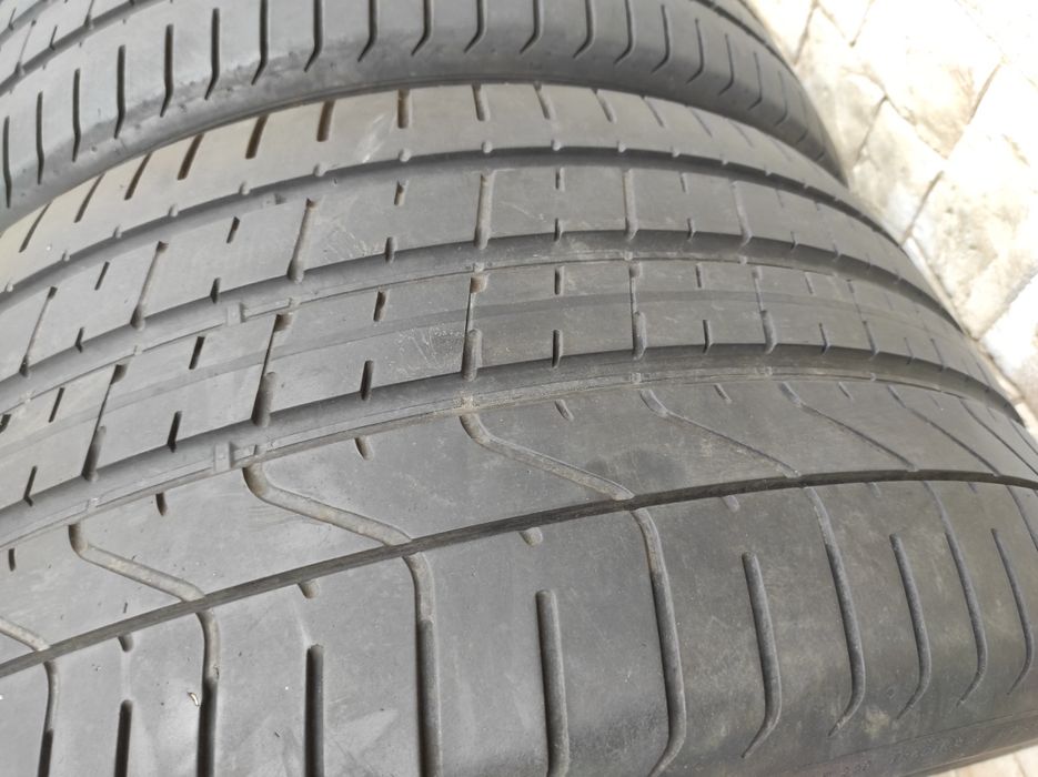 Гуми Pirelli 315/35/21 Pzero