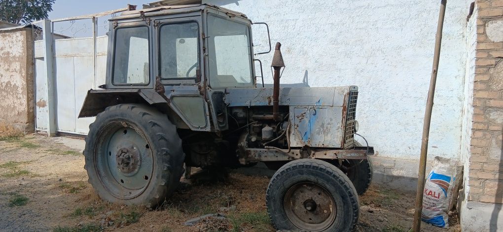 Traktor Belarus sotiladi
