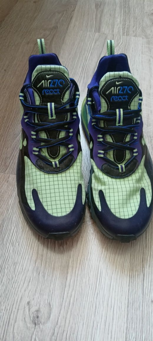 Маратонки NIKE AIR 270 React